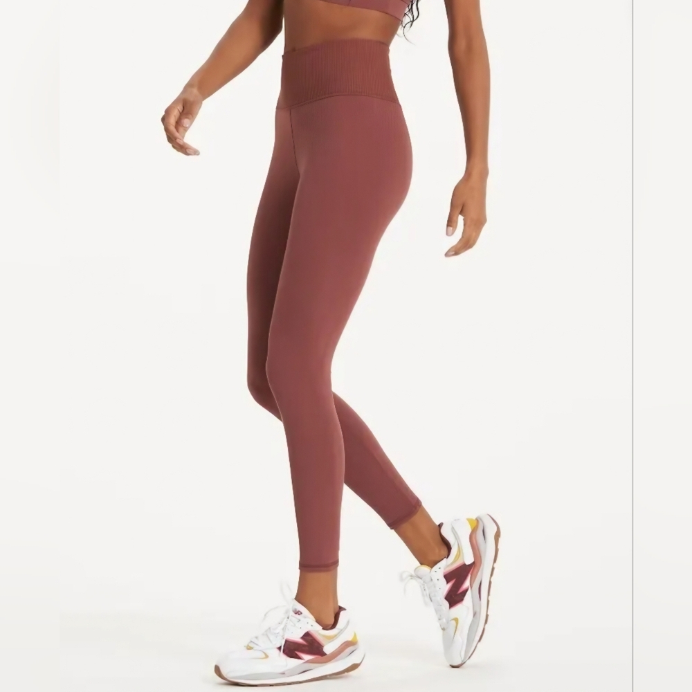 Vuori High-Waist Ribbed Studio Leggings-  in Cedar